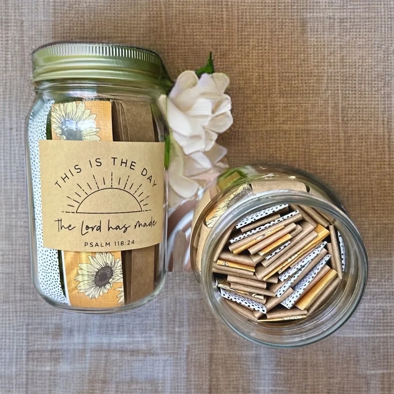 Handmade Bible Verses in a a Jar 67 Color-coded Bible Verses - Image 2