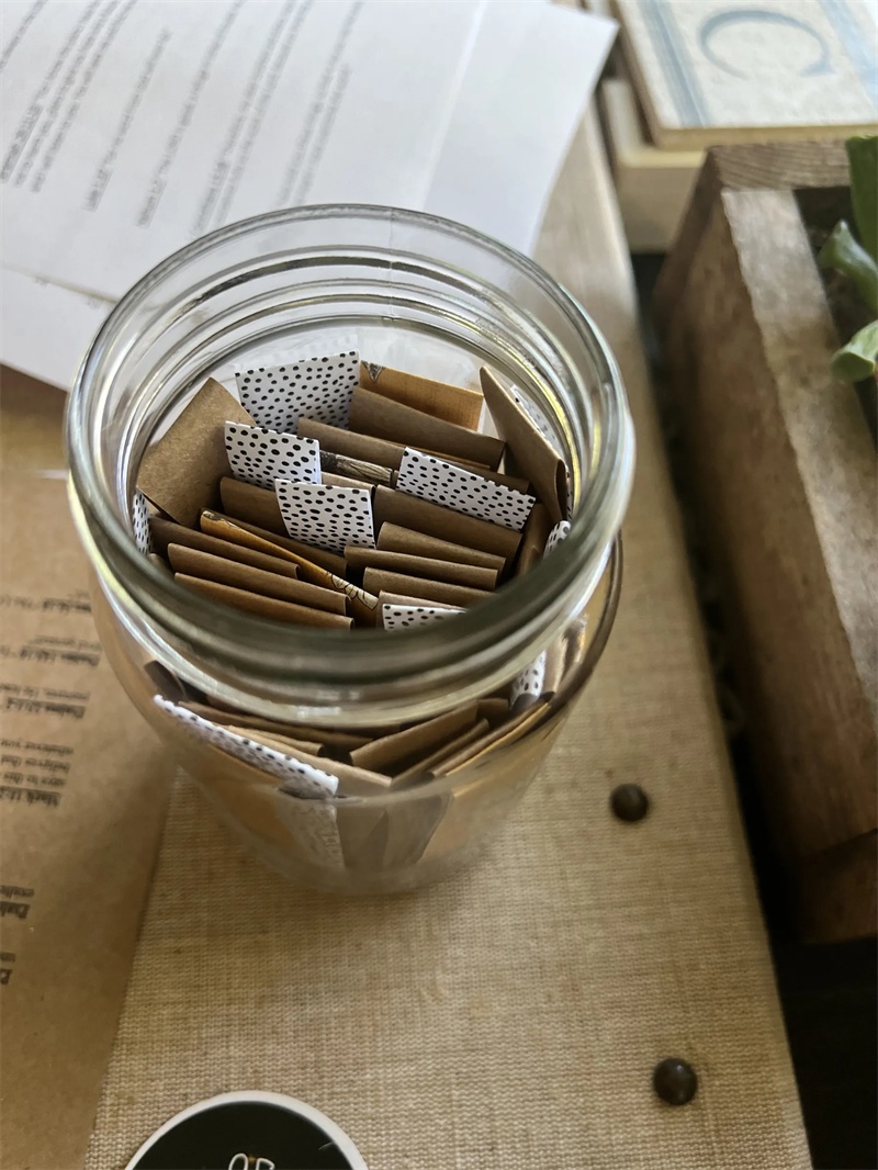 Handmade Bible Verses in a a Jar 67 Color-coded Bible Verses - Image 9