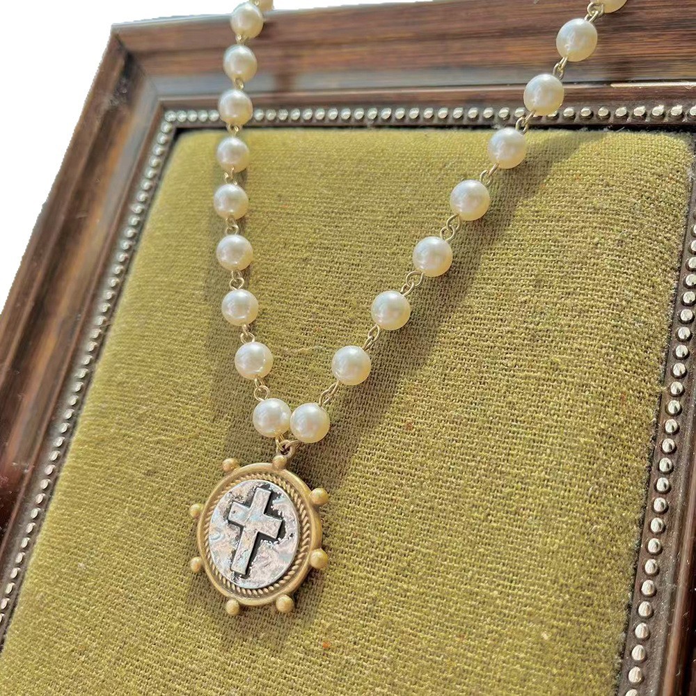 Retro Cross Pendant Necklace and Earrings - Image 3